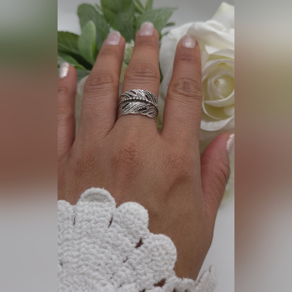 🥰 CURVY FEATHER RING - Picture 5 of 10